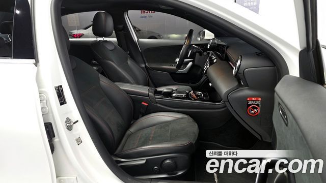 Mercedes-Benz A-Class A250 4MATIC Sedan
