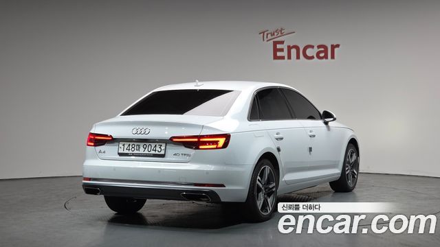 Audi A4 40 TFSI Premium