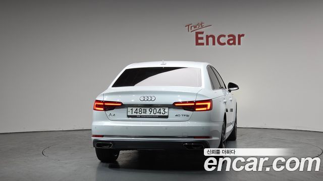 Audi A4 40 TFSI Premium
