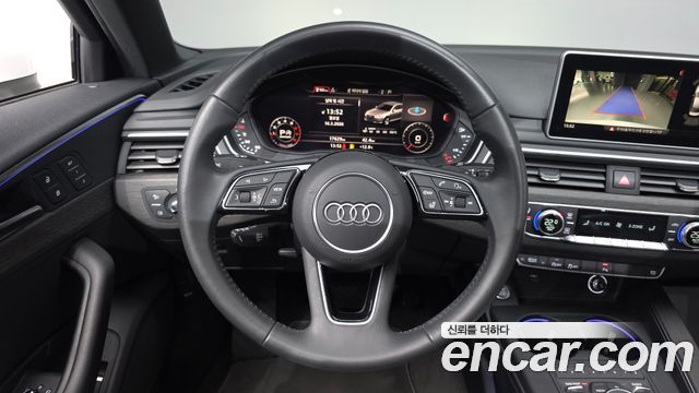 Audi A4 40 TFSI Premium