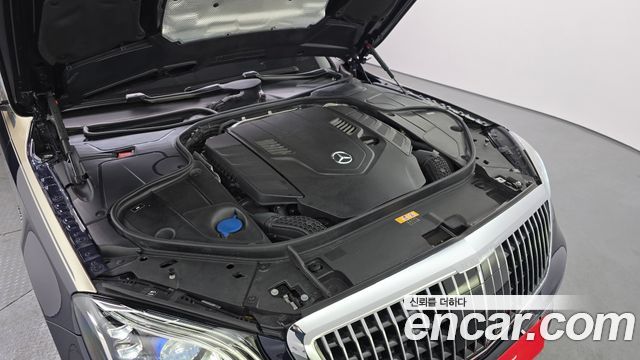 Mercedes-Benz S-Class Maybach S560 4MATIC