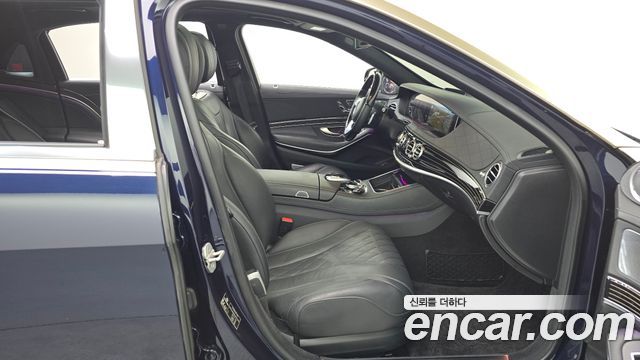Mercedes-Benz S-Class Maybach S560 4MATIC