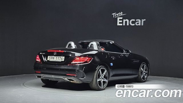Mercedes-Benz SLC-Class SLC200