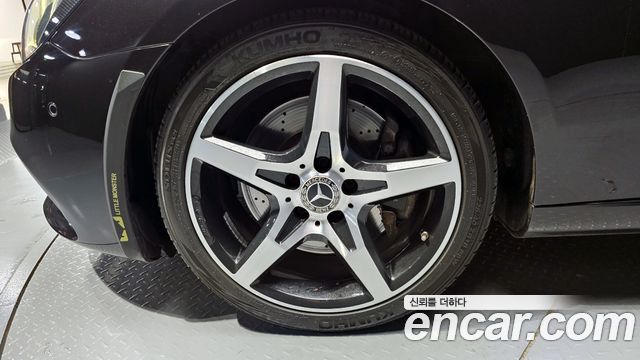 Mercedes-Benz SLC-Class SLC200