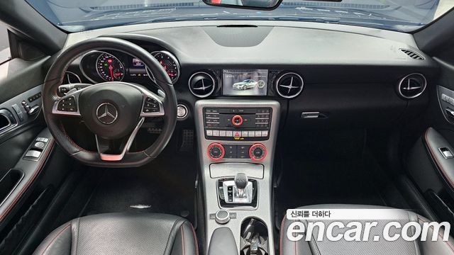 Mercedes-Benz SLC-Class SLC200