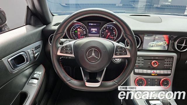Mercedes-Benz SLC-Class SLC200