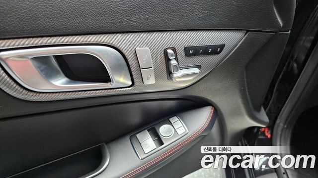 Mercedes-Benz SLC-Class SLC200