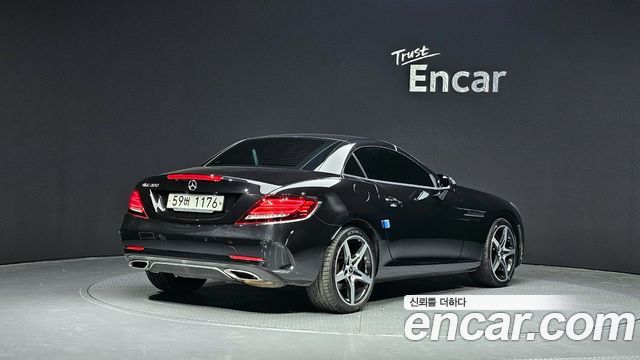Mercedes-Benz SLC-Class SLC200