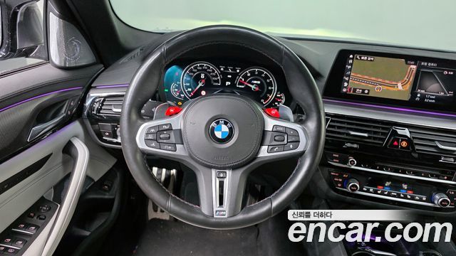 BMW M5 M5 Sedan
