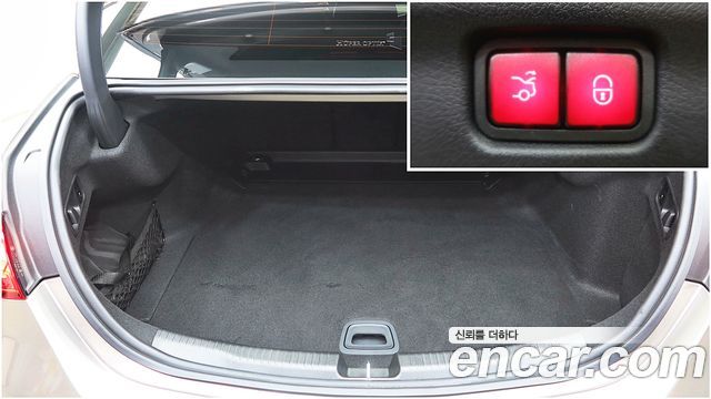 Mercedes-Benz C-Class W206 C300 4MATIC AMG Line