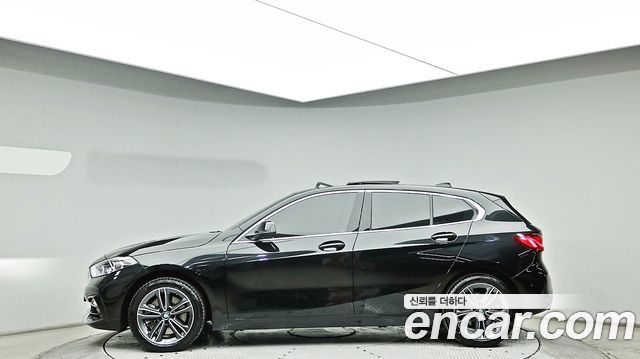 BMW 1Series (F40) 120i Sports