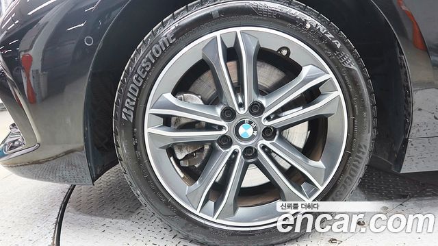 BMW 1Series (F40) 120i Sports