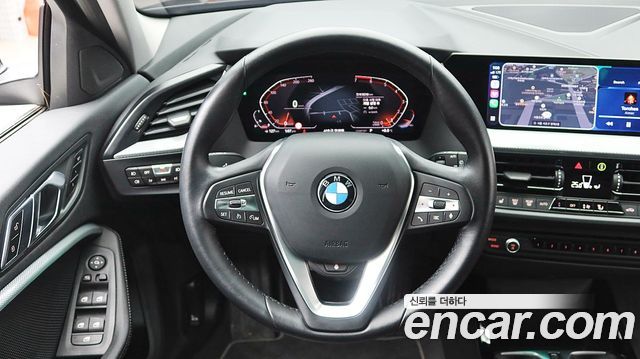 BMW 1Series (F40) 120i Sports