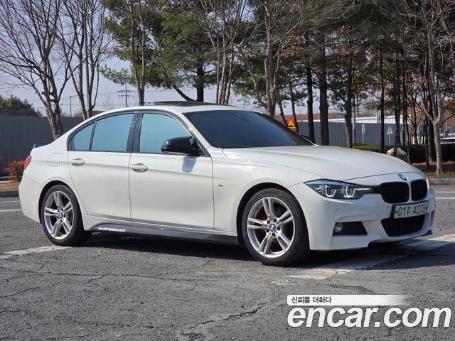 BMW 3Series (F30) 320i M Sport Shadow