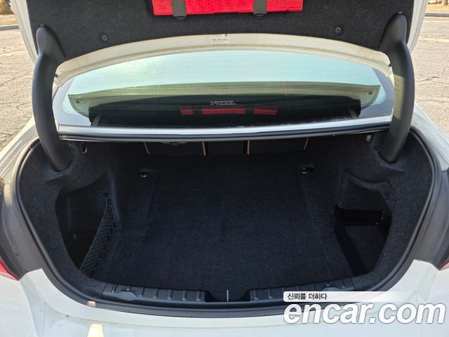 BMW 3Series (F30) 320i M Sport Shadow