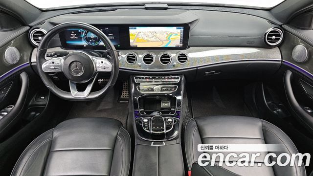 Mercedes-Benz E-Class E350 4MATIC AMG Line