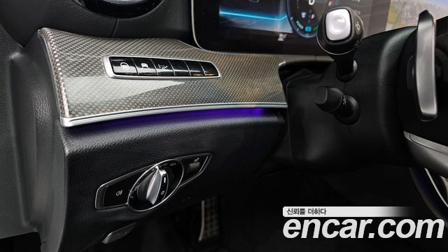 Mercedes-Benz E-Class E350 4MATIC AMG Line