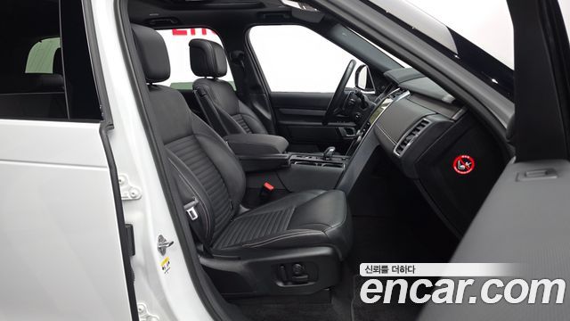 Land Rover Discovery P360 R-Dynamic SE