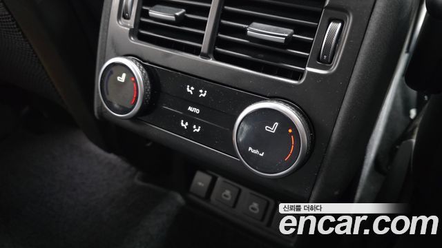Land Rover Discovery P360 R-Dynamic SE