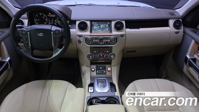 Land Rover Discovery 3.0 SDV6 SE