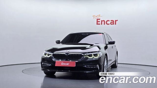 BMW 5-Series 530i xDrive Luxury Plus