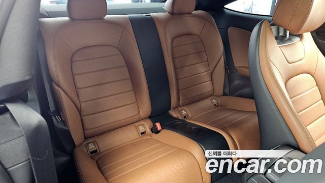 Mercedes-Benz C-Class C200 Coupe
