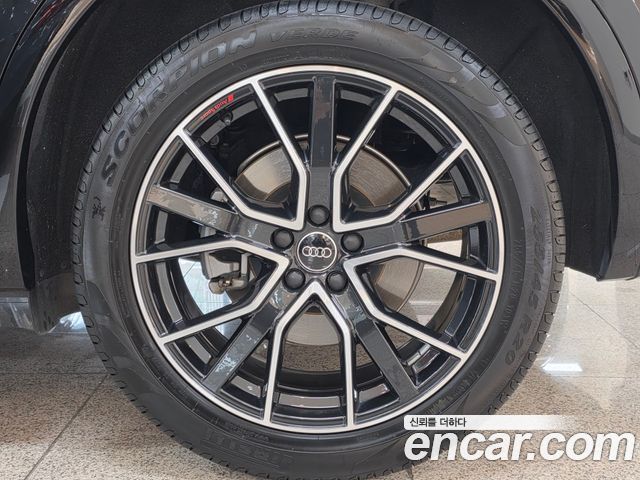 Audi Q5 45 TFSI Quattro Premium Sportback