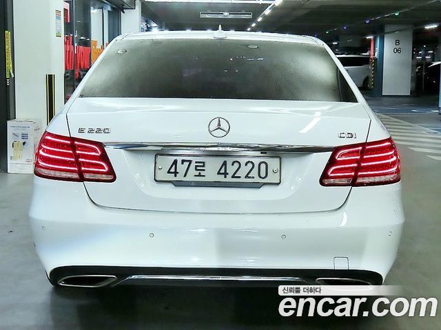 Mercedes-Benz E-Class E220 CDI Avantgarde