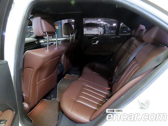 Mercedes-Benz E-Class E220 CDI Avantgarde