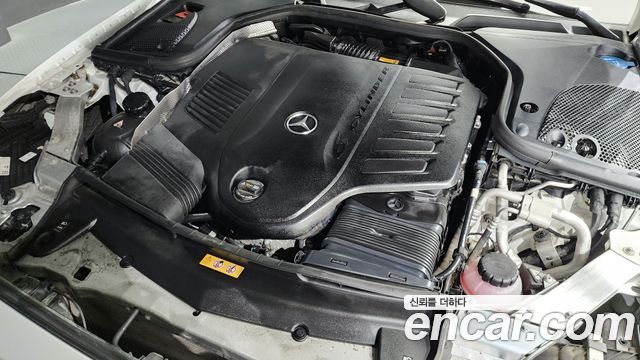 Mercedes-Benz E-Class E450 4MATIC Exclusive