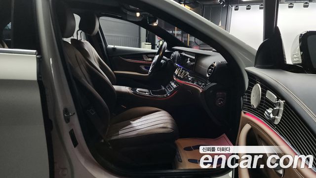 Mercedes-Benz E-Class E450 4MATIC Exclusive