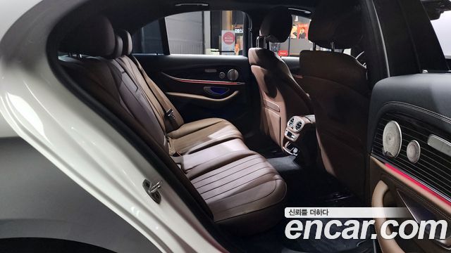 Mercedes-Benz E-Class E450 4MATIC Exclusive