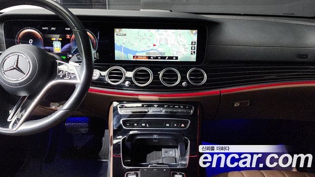 Mercedes-Benz E-Class E450 4MATIC Exclusive