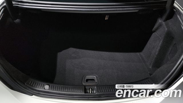 Mercedes-Benz E-Class E450 4MATIC Exclusive