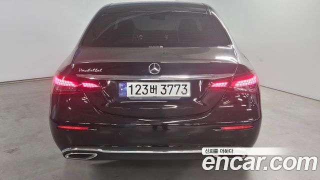 Mercedes-Benz E-Class E250 Avantgarde