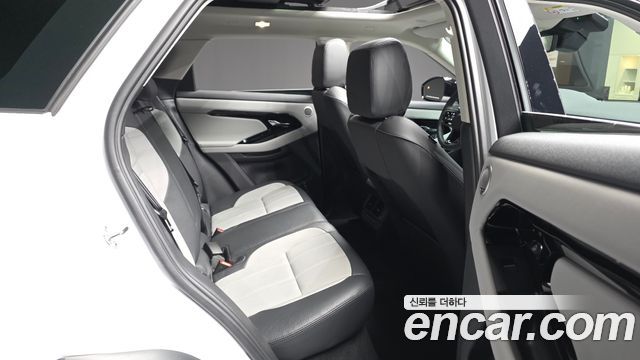 Land Rover Range Rover Evoque P250 Dynamic SE
