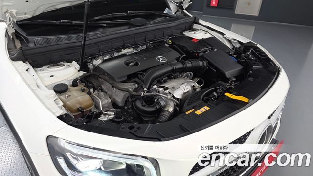 Mercedes-Benz GLB-Class GLB250 4MATIC