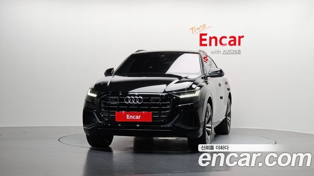 Audi Q8 55 TFSI Quattro Premium