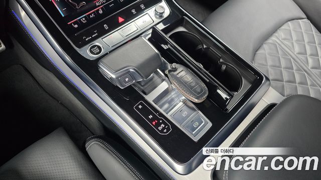 Audi Q8 55 TFSI Quattro Premium