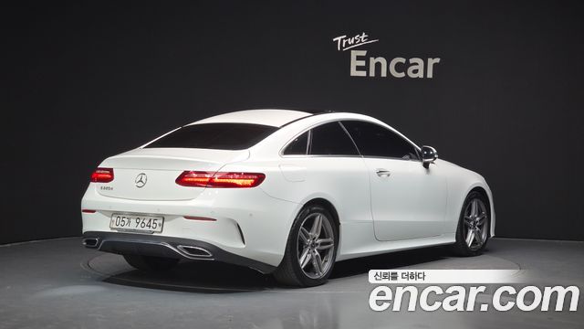 Mercedes-Benz E-Class E220d Coupe
