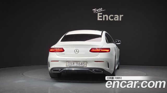 Mercedes-Benz E-Class E220d Coupe