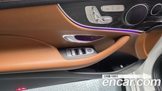 Mercedes-Benz E-Class E220d Coupe