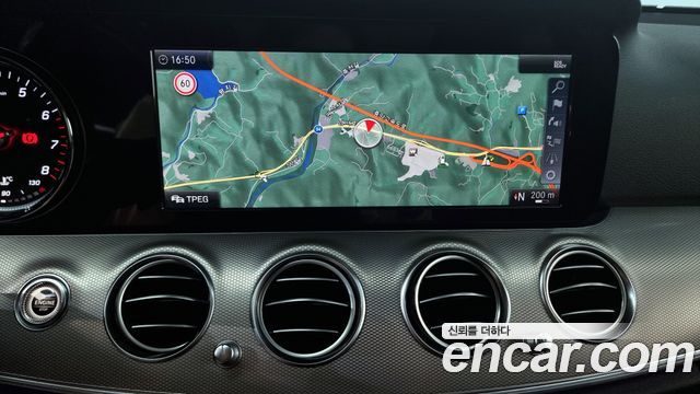 Mercedes-Benz E-Class E300 Avantgarde