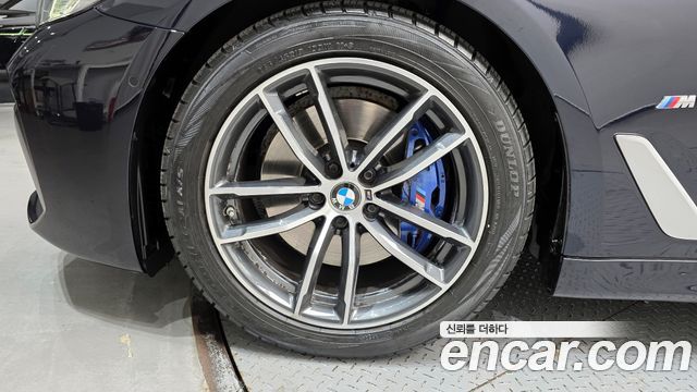 BMW 5-Series 520i M Sport