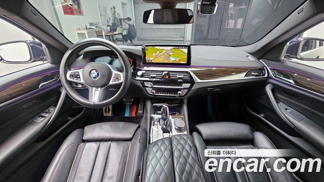 BMW 5-Series 520i M Sport