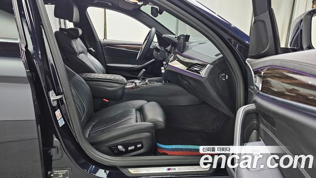 BMW 5-Series 520i M Sport