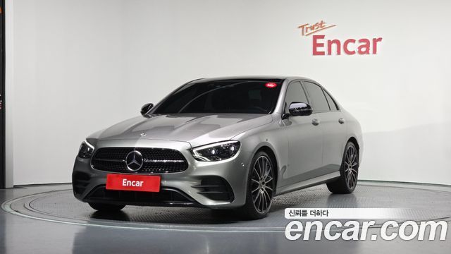 Mercedes-Benz E-Class E350 4MATIC AMG Line