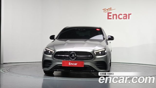 Mercedes-Benz E-Class E350 4MATIC AMG Line