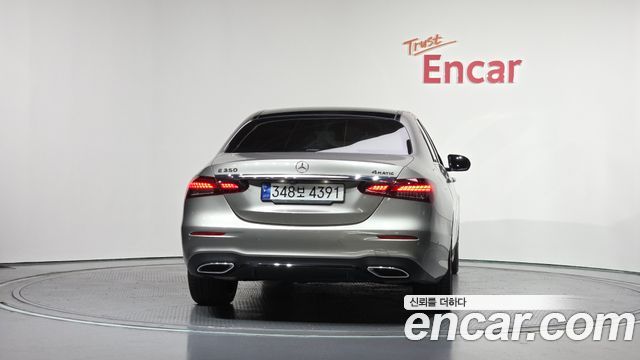 Mercedes-Benz E-Class E350 4MATIC AMG Line