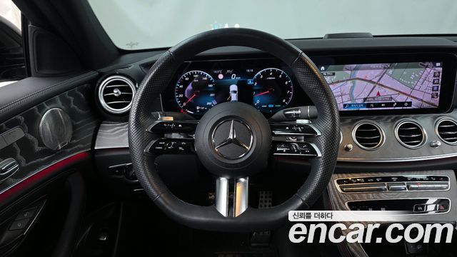 Mercedes-Benz E-Class E350 4MATIC AMG Line